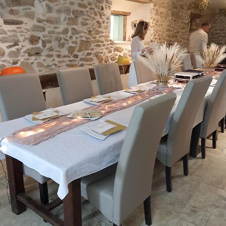 La Ferme Des 3 Suissesses Bed and Breakfast Saint-Paul  Buitenkant foto