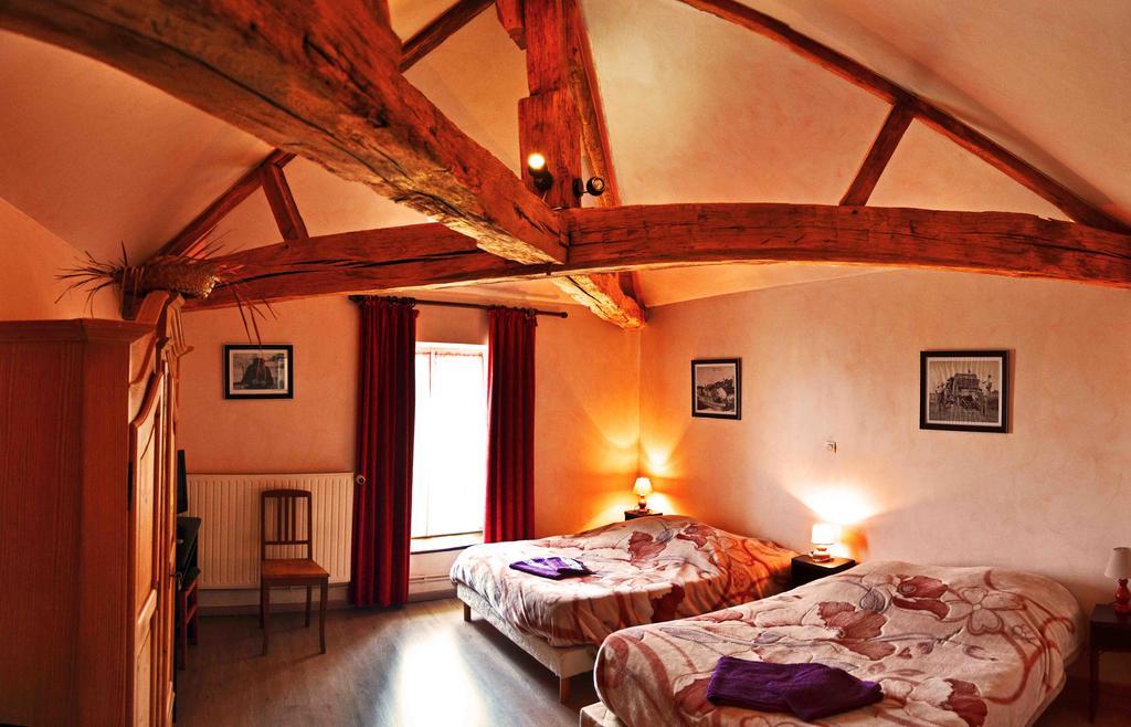 La Ferme Des 3 Suissesses Bed and Breakfast Saint-Paul  Buitenkant foto